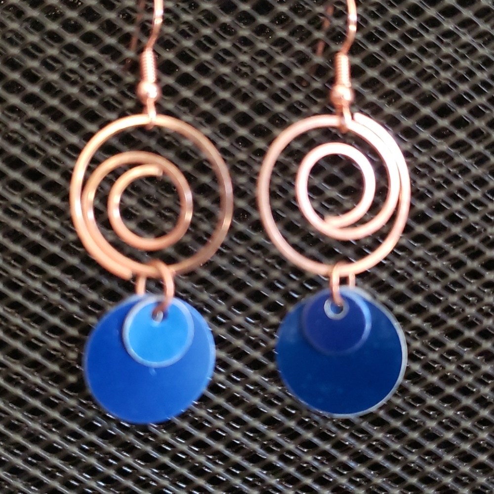 3/$20 | Copper/royal blue swirl earrings